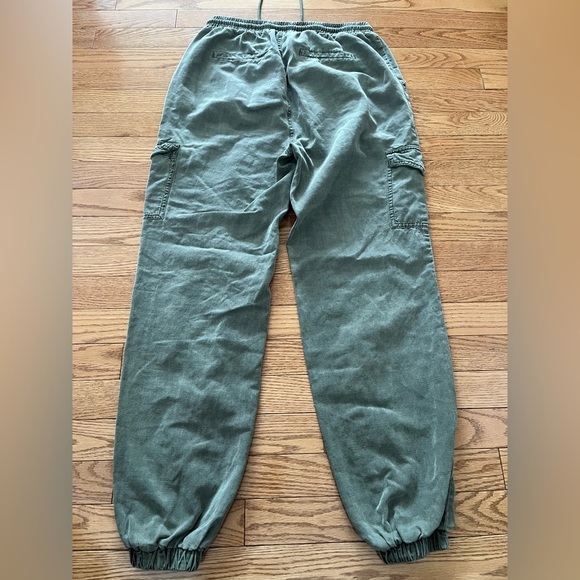 ❤️2/$50❤️[S/M]7 For All Mankind Cargo Joggers WMN Green PullOn Drawstring Army - Picture 7 of 8